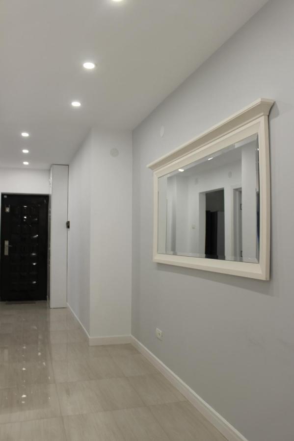 Luxury City Center Apartment - Romana Bucureşti Eksteriør bilde