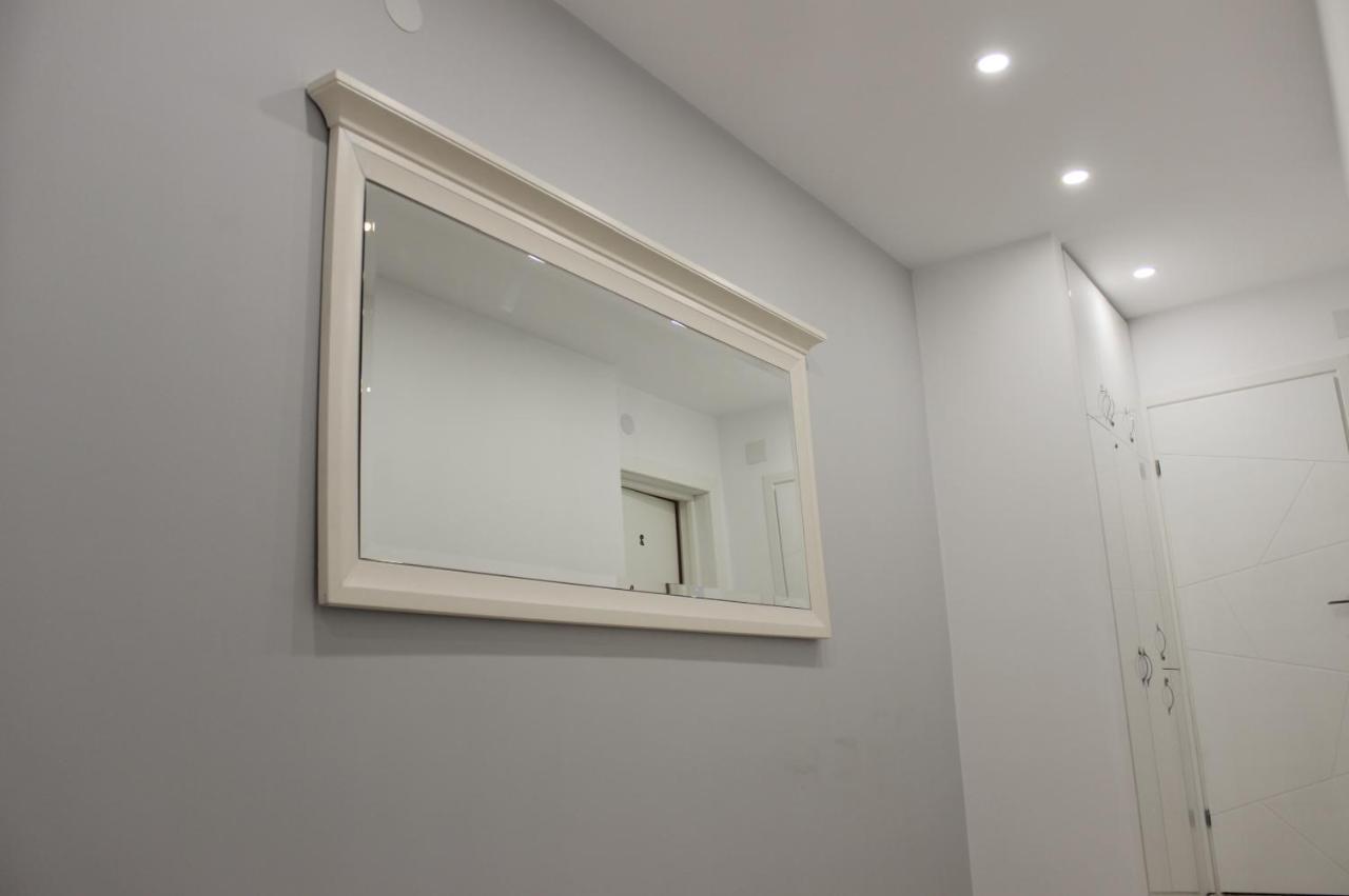 Luxury City Center Apartment - Romana Bucureşti Eksteriør bilde