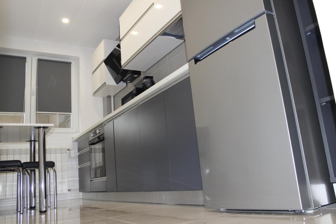Luxury City Center Apartment - Romana Bucureşti Eksteriør bilde